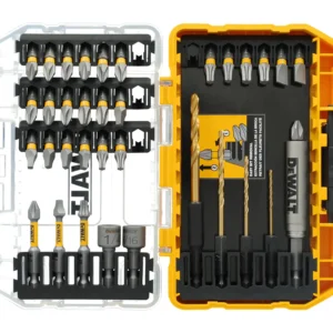 KIT DE FURAR E PARAFUSAR MAXFIT ULTRA - 35 PÇS (25 BITS DE 1": 2X PH1, 8X PH2, 2X PH3, 5X SQ2, 2X SL8, 2X T20, 2X T25 E 2X T30; 3 PONTAS DE 2": PH2, SQ1 E T25; 2 SOQUETES: 1/4" E 5/16"; 1 GUIA MAGNÉTI
