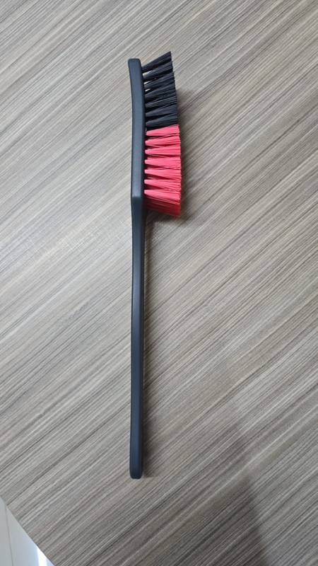 Escova de Banho para Caixa de Rodas - Veneto