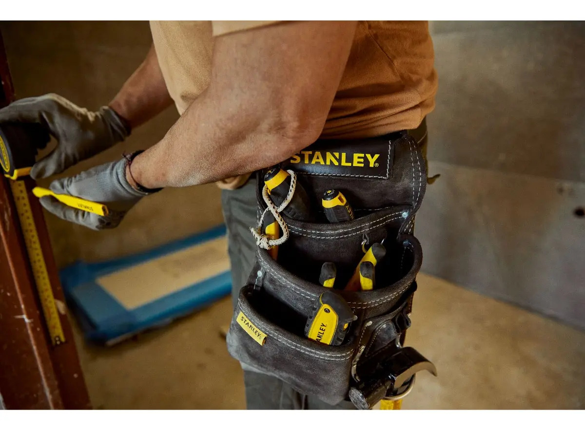 STANLEY STST1-80114 — Porta Ferramentas Couro C/ 6 Compartimentos